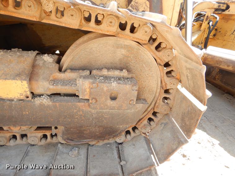 image for item EZ9968 1997 John Deere 850C dozer