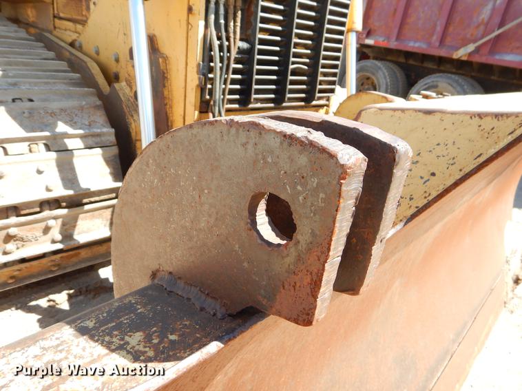 image for item EZ9968 1997 John Deere 850C dozer