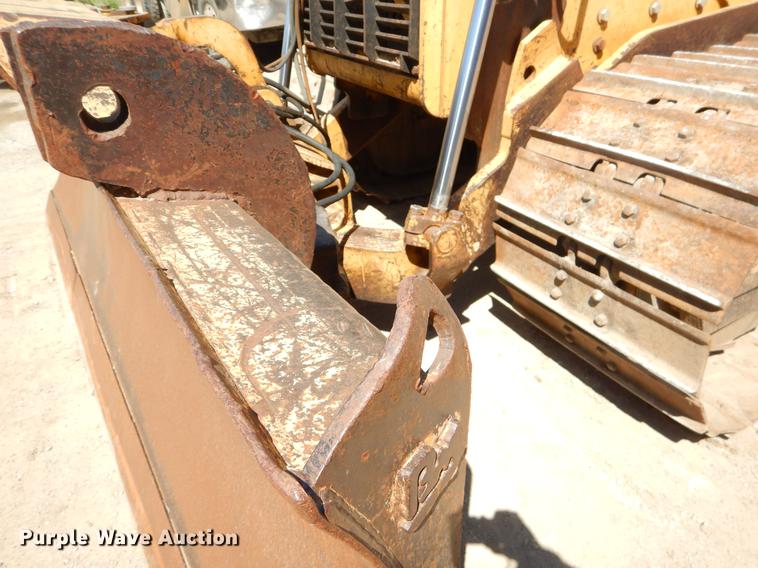 image for item EZ9968 1997 John Deere 850C dozer