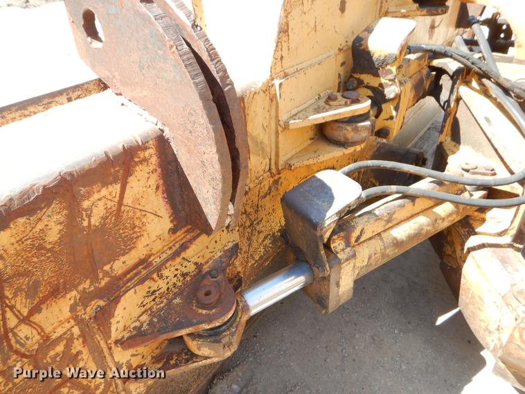 image for item EZ9968 1997 John Deere 850C dozer