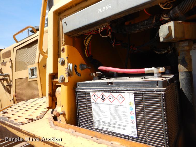 image for item EZ9968 1997 John Deere 850C dozer