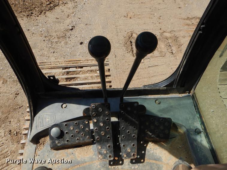 image for item EZ9969 2003 JCB JS330 excavator