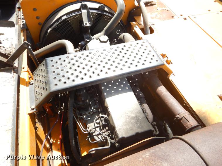 image for item EZ9969 2003 JCB JS330 excavator