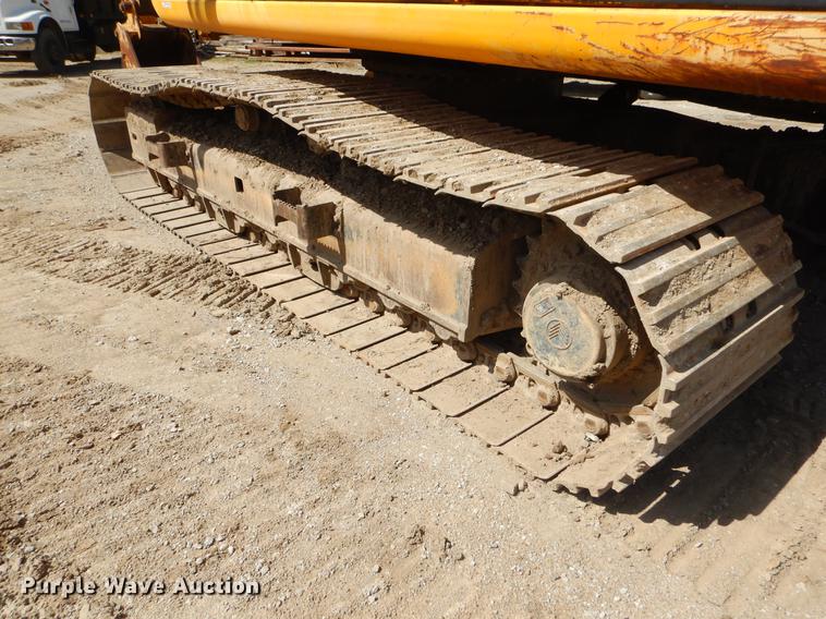 image for item EZ9969 2003 JCB JS330 excavator