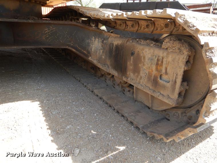 image for item EZ9969 2003 JCB JS330 excavator