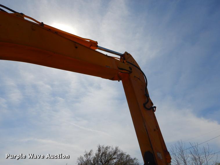 image for item EZ9969 2003 JCB JS330 excavator