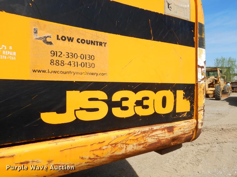 image for item EZ9969 2003 JCB JS330 excavator