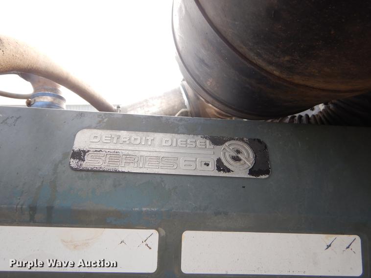 image for item EZ9979 1988 Freightliner FLC dump truck