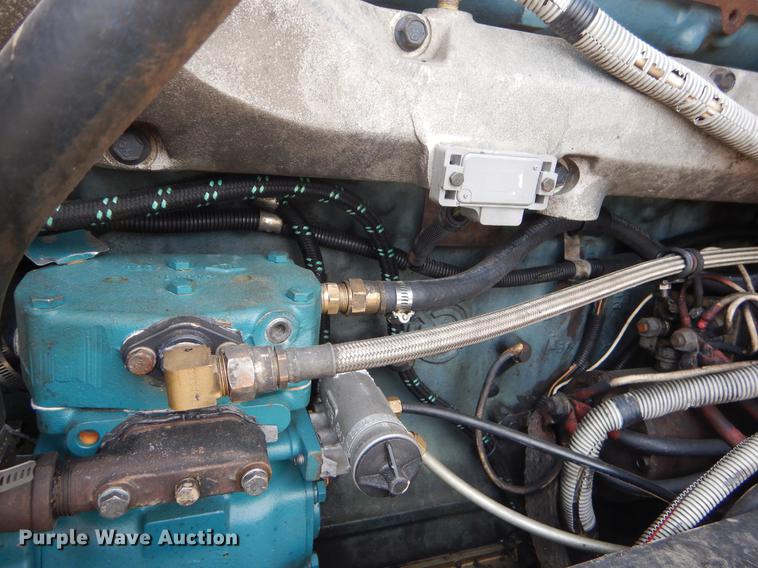 image for item EZ9979 1988 Freightliner FLC dump truck