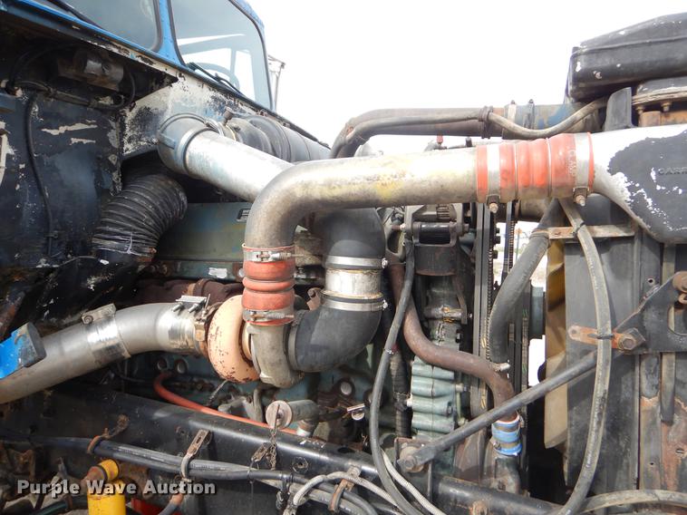 image for item EZ9979 1988 Freightliner FLC dump truck