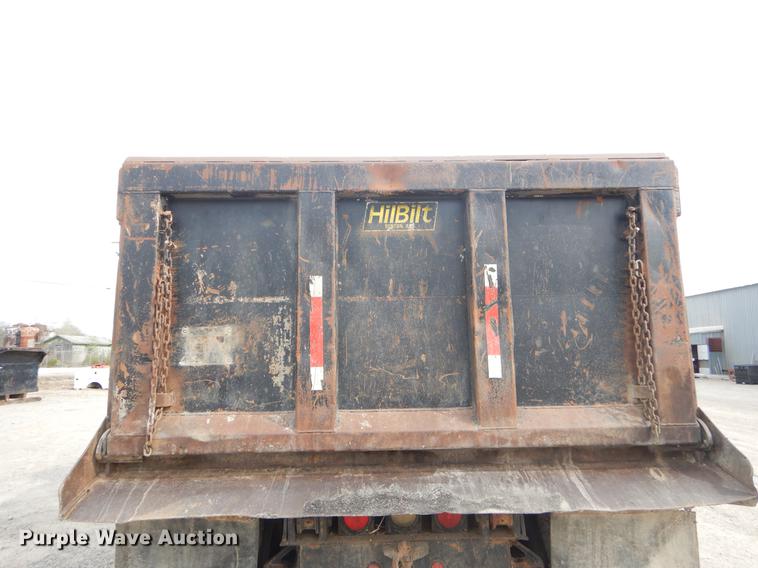 image for item EZ9979 1988 Freightliner FLC dump truck