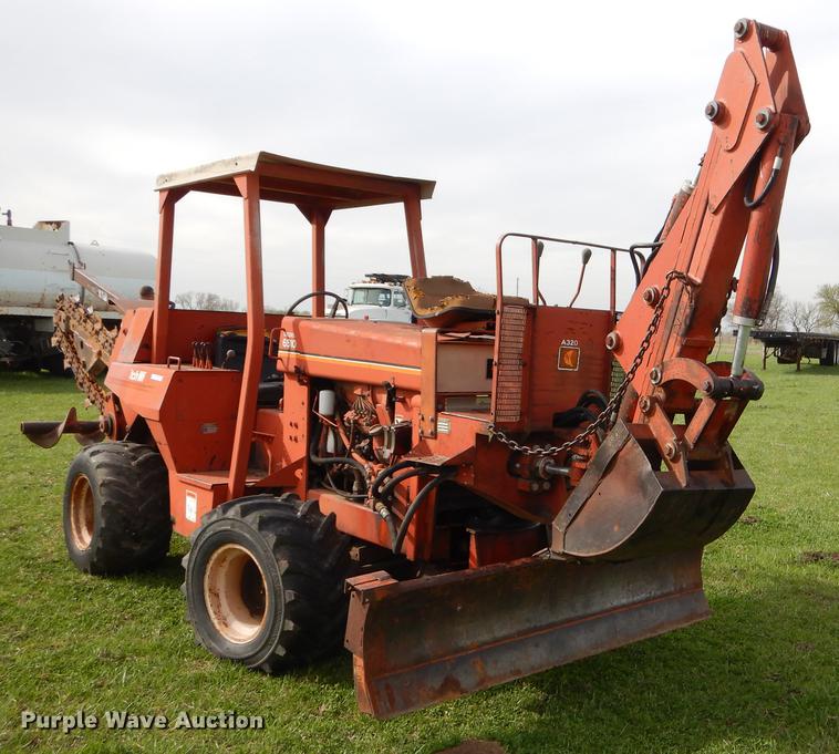 image for item EZ9986 1981 Ditch Witch 6510DD trencher