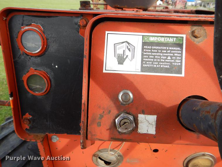 image for item EZ9986 1981 Ditch Witch 6510DD trencher