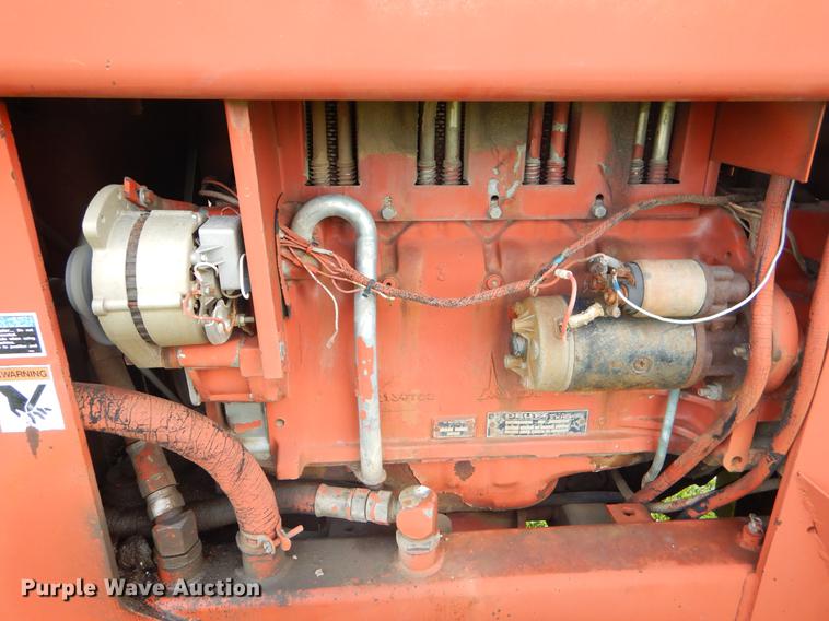 image for item EZ9986 1981 Ditch Witch 6510DD trencher