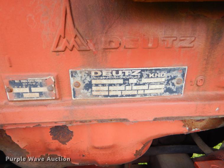 image for item EZ9986 1981 Ditch Witch 6510DD trencher