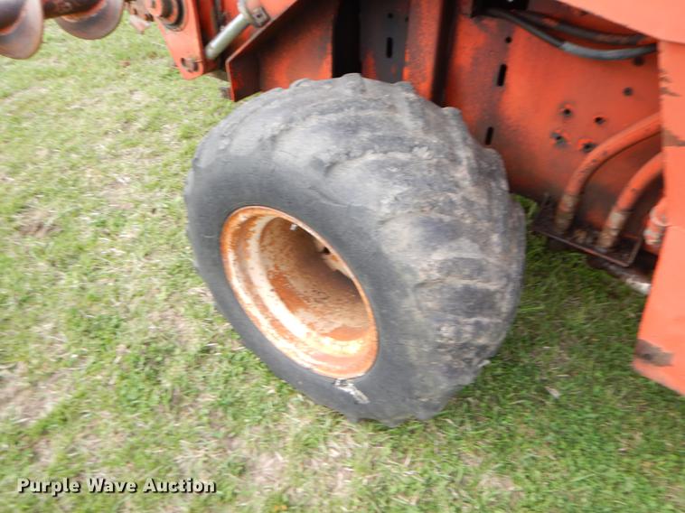 image for item EZ9986 1981 Ditch Witch 6510DD trencher