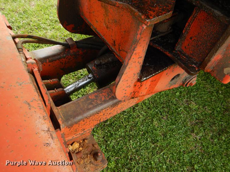 image for item EZ9986 1981 Ditch Witch 6510DD trencher