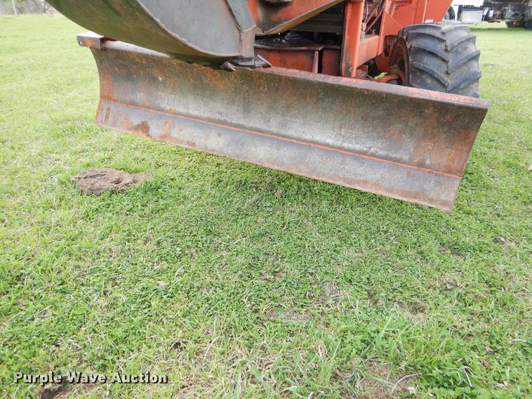 image for item EZ9986 1981 Ditch Witch 6510DD trencher