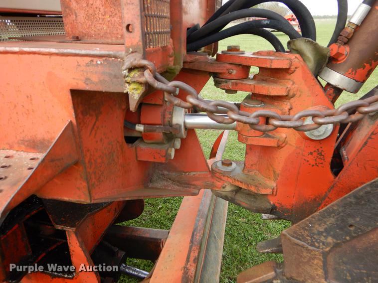 image for item EZ9986 1981 Ditch Witch 6510DD trencher