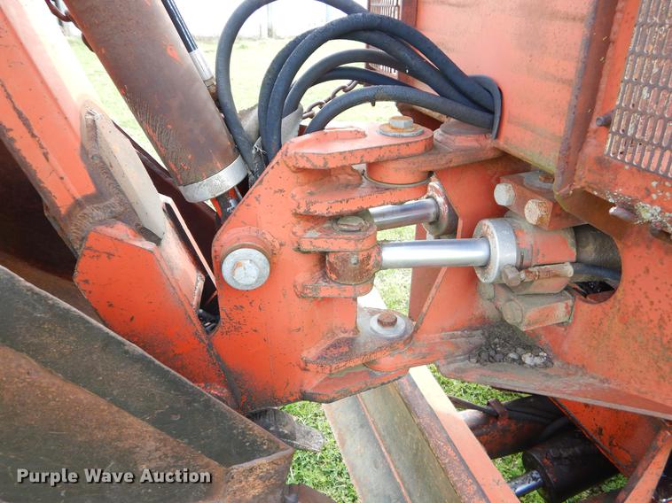 image for item EZ9986 1981 Ditch Witch 6510DD trencher