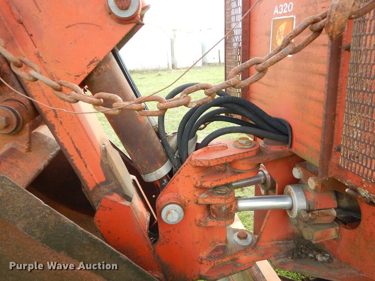 image for item EZ9986 1981 Ditch Witch 6510DD trencher