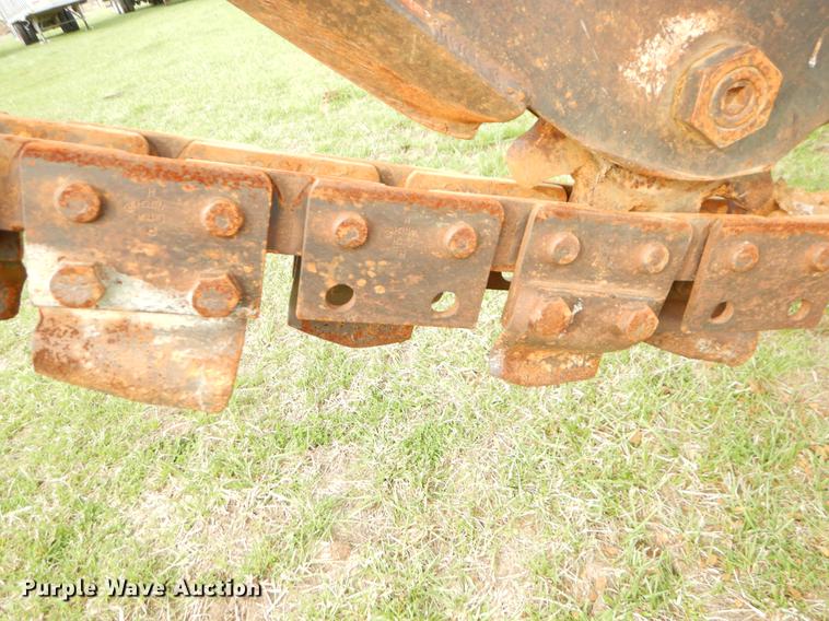 image for item EZ9986 1981 Ditch Witch 6510DD trencher