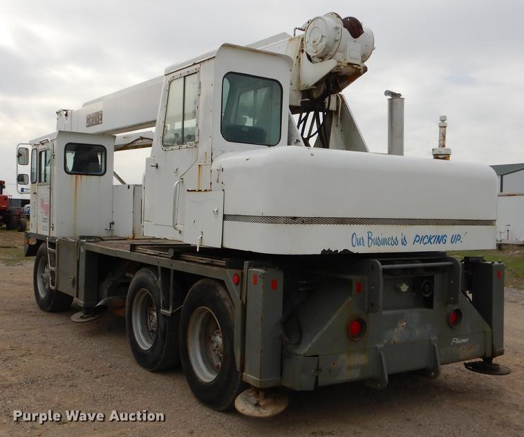 image for item EZ9991 Grove TM120S crane