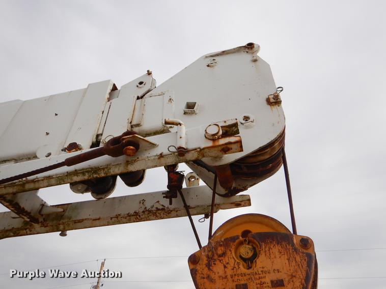 image for item EZ9991 Grove TM120S crane