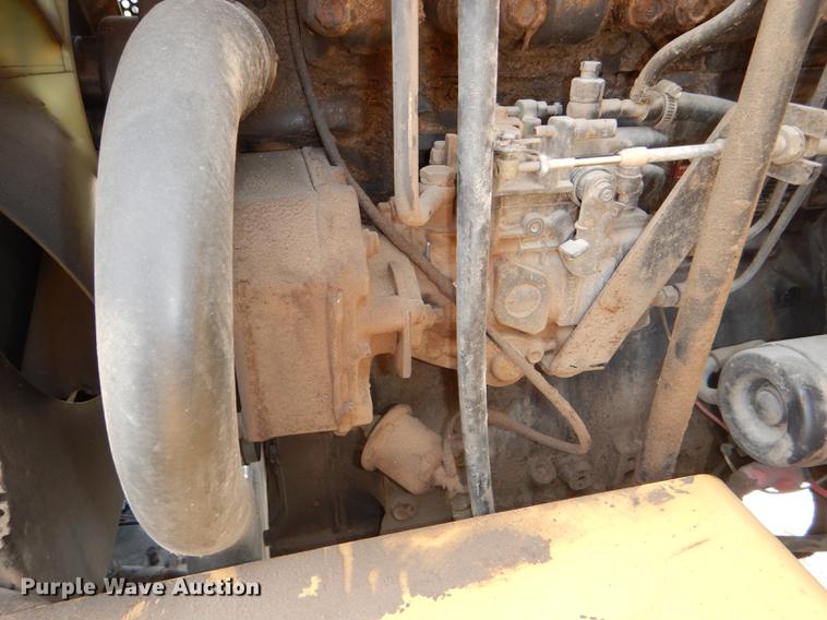 image for item FK9057 2005 Vermeer BC1000XL wood chipper