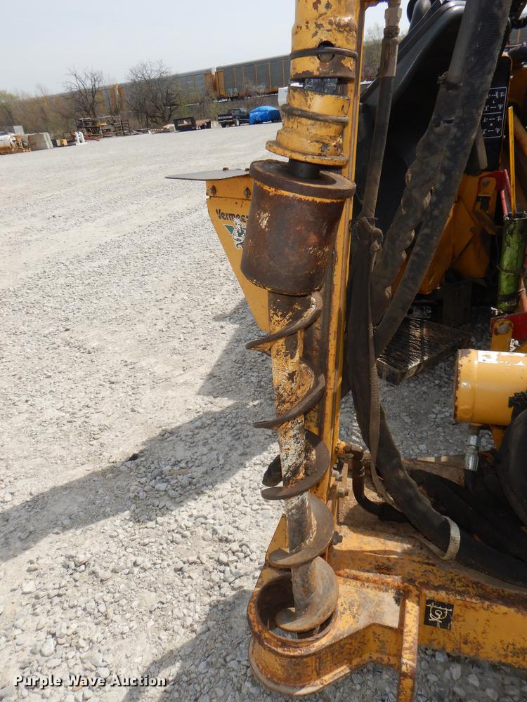 image for item FK9059 2004 Vermeer D16X20A directional boring unit