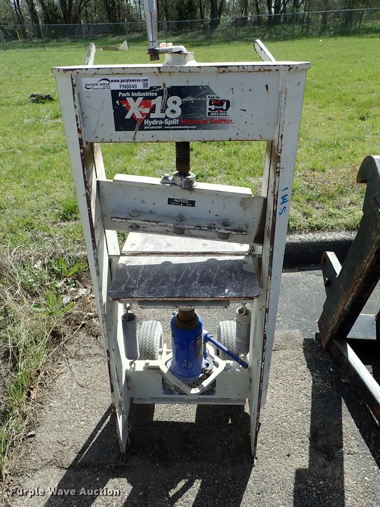 image for item FN9849 Park Industries X18 stone splitter