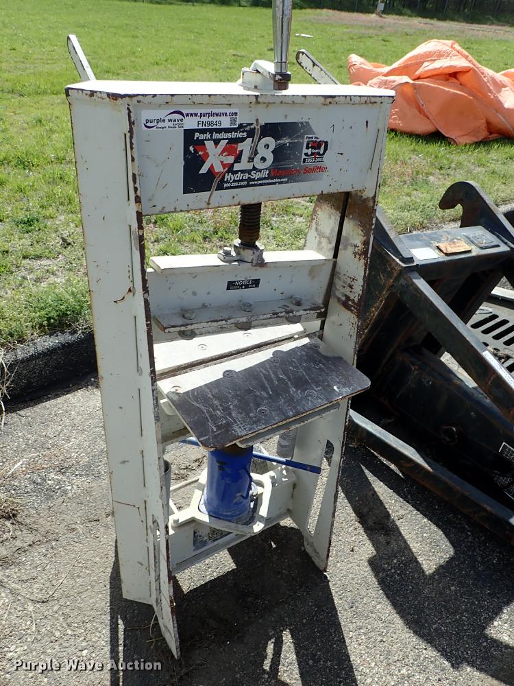 image for item FN9849 Park Industries X18 stone splitter