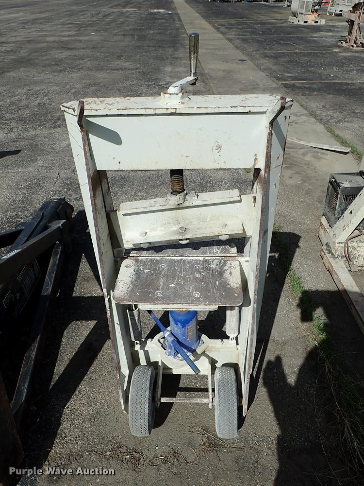 image for item FN9849 Park Industries X18 stone splitter