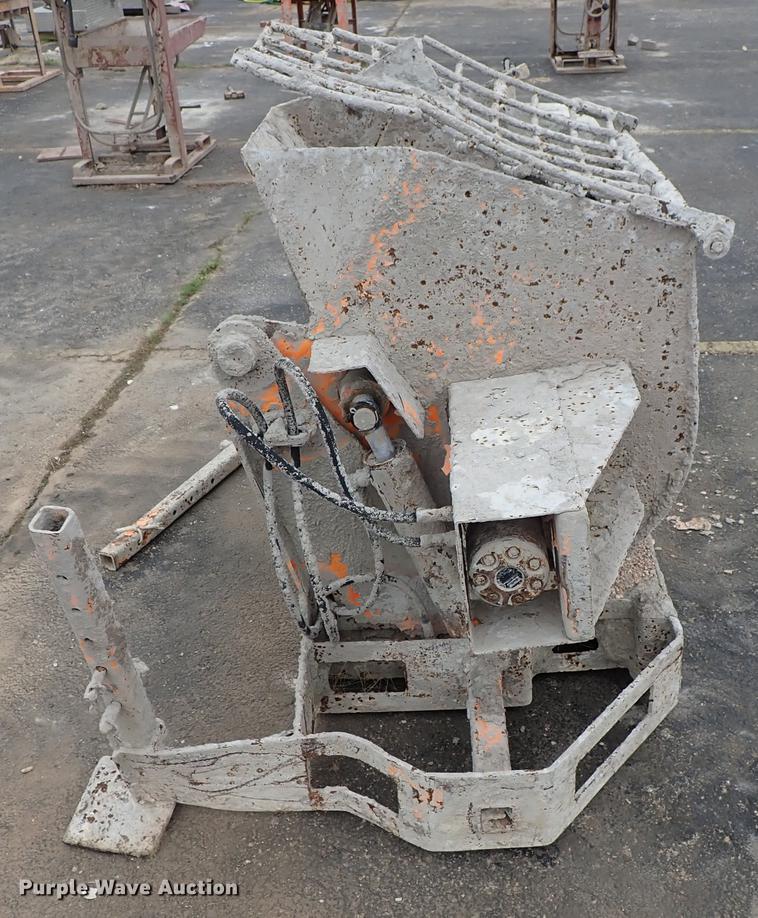 Mud Hog GH75 concrete mixer in Wichita, KS Item FN9863 sold Purple