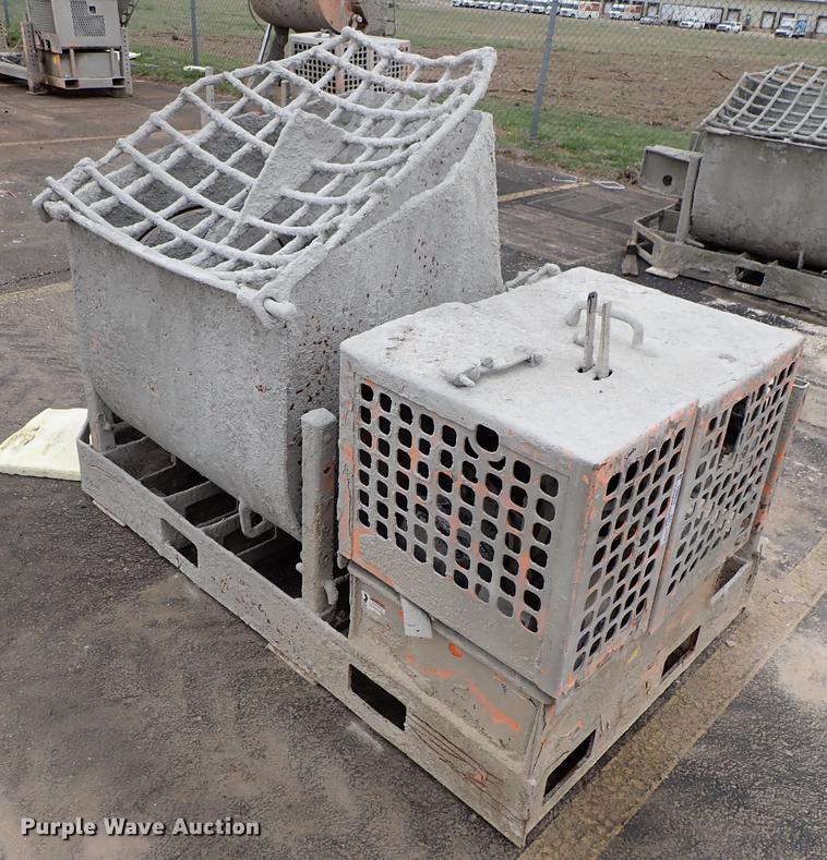 image for item FN9864 Mud Hog MH-12 concrete mixer