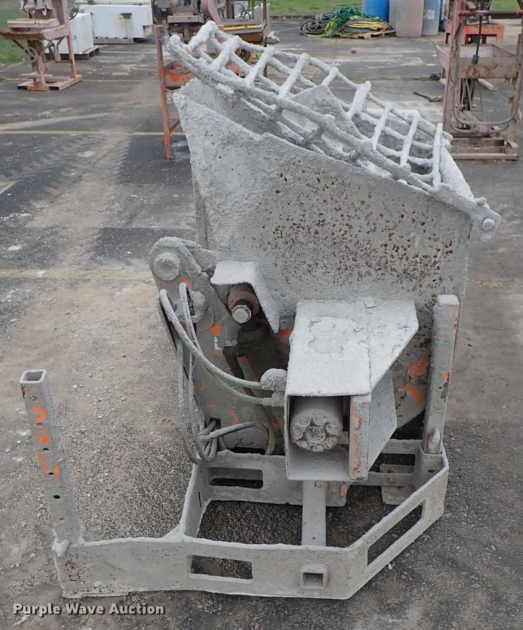 image for item FN9864 Mud Hog MH-12 concrete mixer