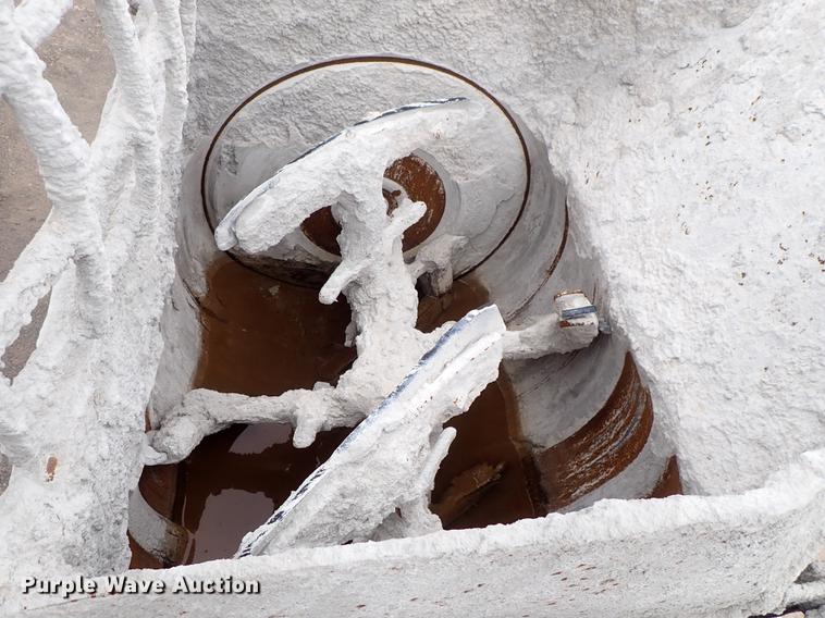 image for item FN9864 Mud Hog MH-12 concrete mixer