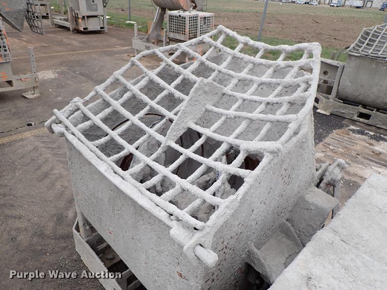 image for item FN9864 Mud Hog MH-12 concrete mixer