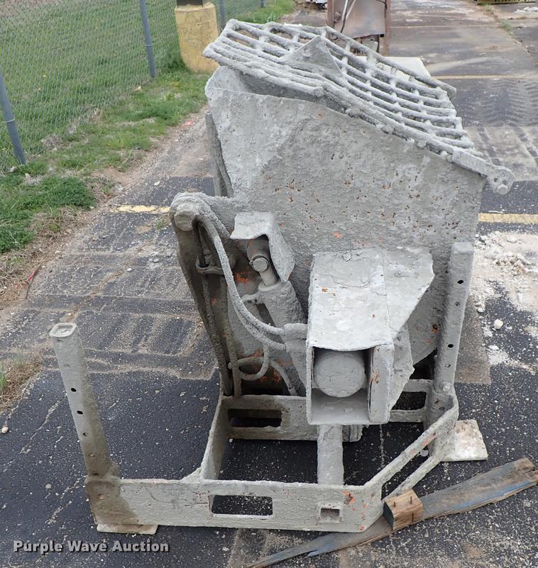 image for item FN9865 Mud Hog MH-12 concrete mixer