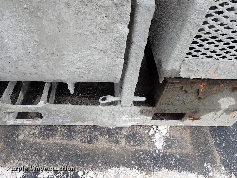 image for item FN9865 Mud Hog MH-12 concrete mixer