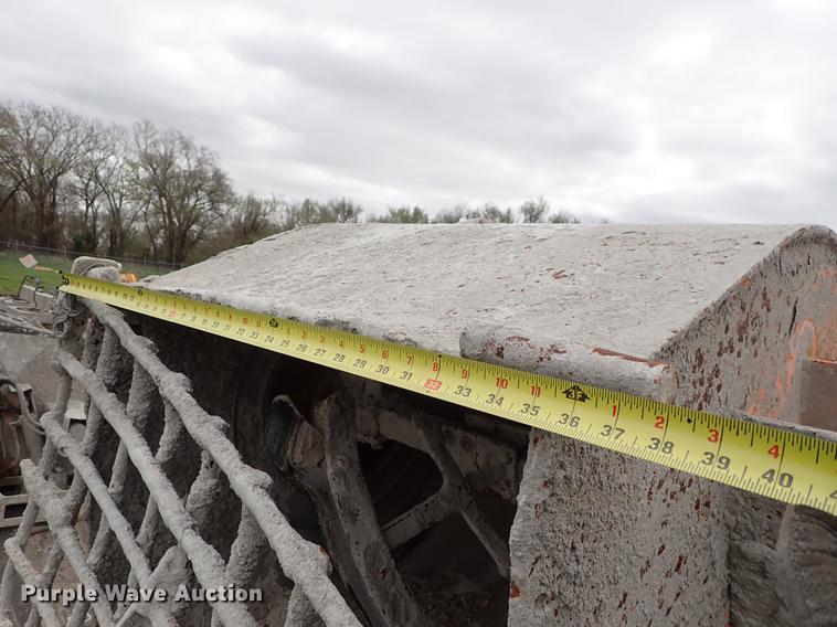 image for item FN9866 Mud Hog MH-12 concrete mixer