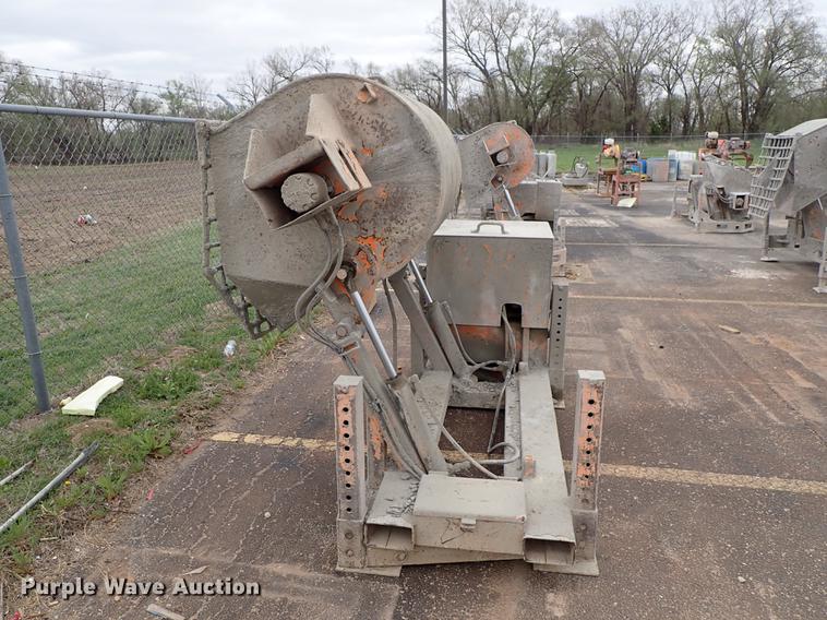 image for item FN9869 Mud Hog MH-20 concrete mixer