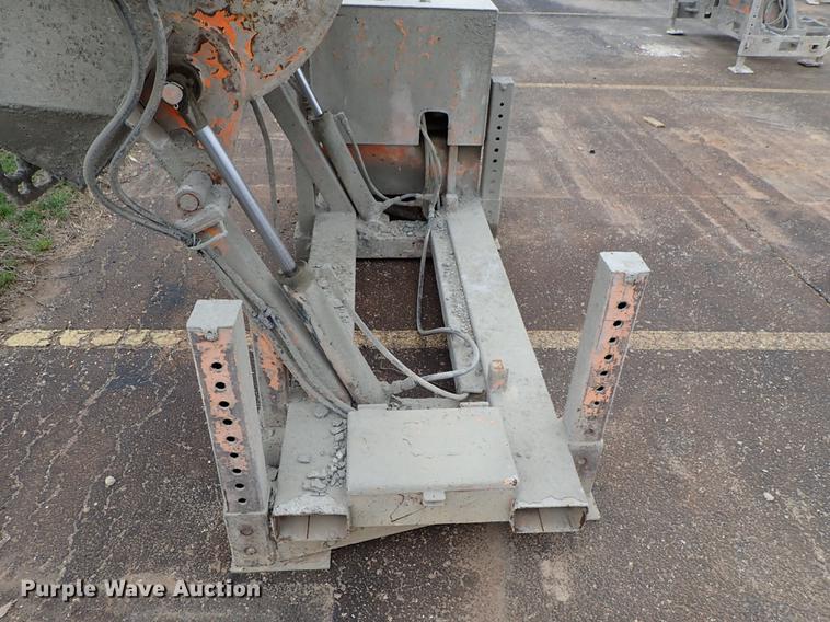 image for item FN9869 Mud Hog MH-20 concrete mixer