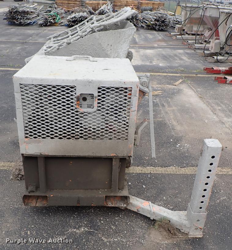 image for item FN9872 Mud Hog MH-20 concrete mixer