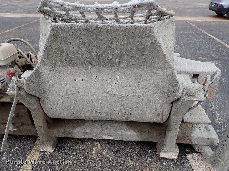 image for item FN9872 Mud Hog MH-20 concrete mixer