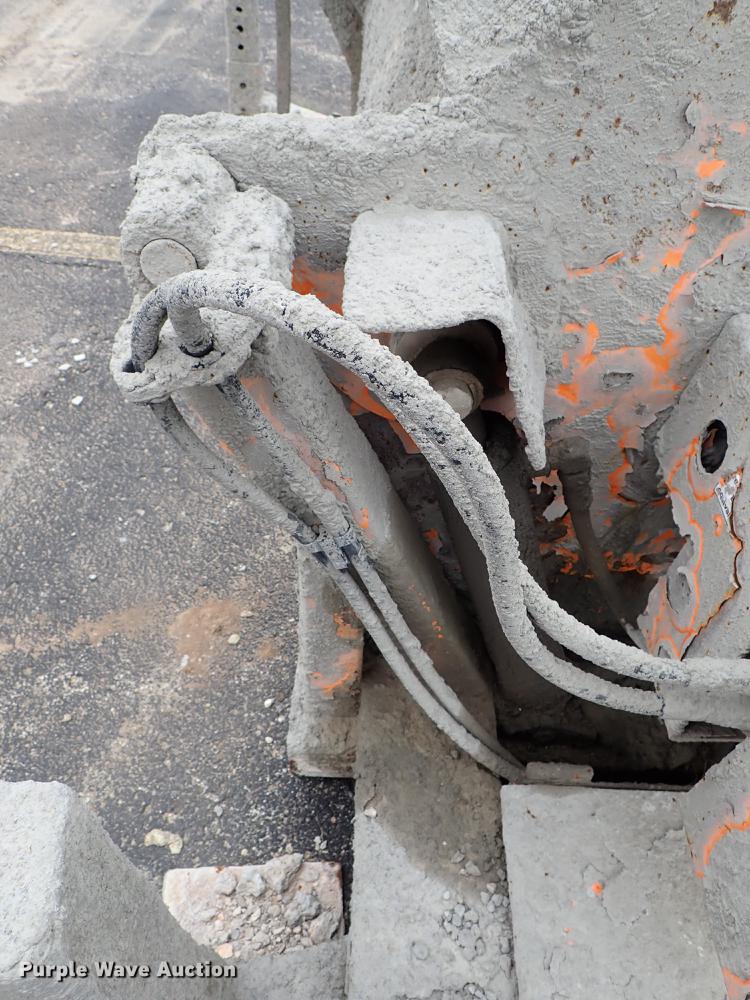 image for item FN9872 Mud Hog MH-20 concrete mixer