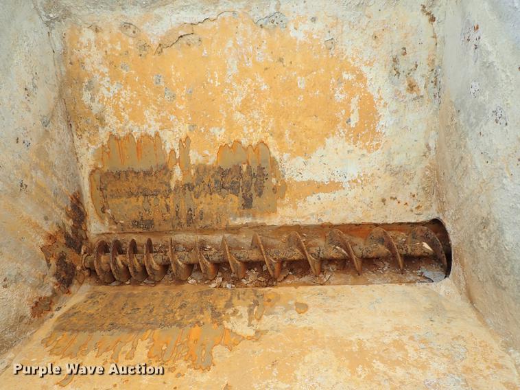 image for item FN9874 Grout Hog GH-75 grout pump