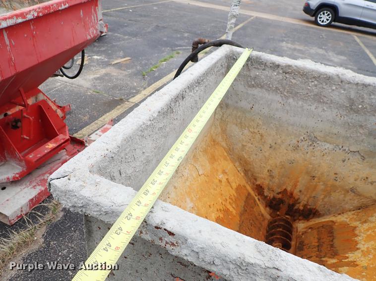 image for item FN9874 Grout Hog GH-75 grout pump