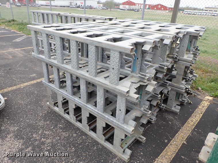 image for item FN9881 Irwin Hydro Mobile P scaffolding