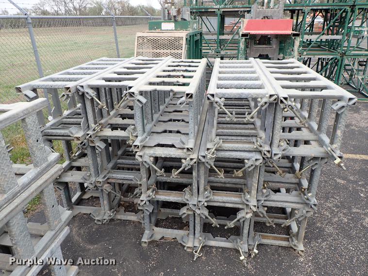 image for item FN9881 Irwin Hydro Mobile P scaffolding